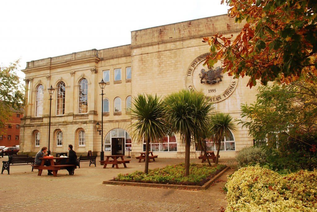 Dylan Thomas Centre exterior.