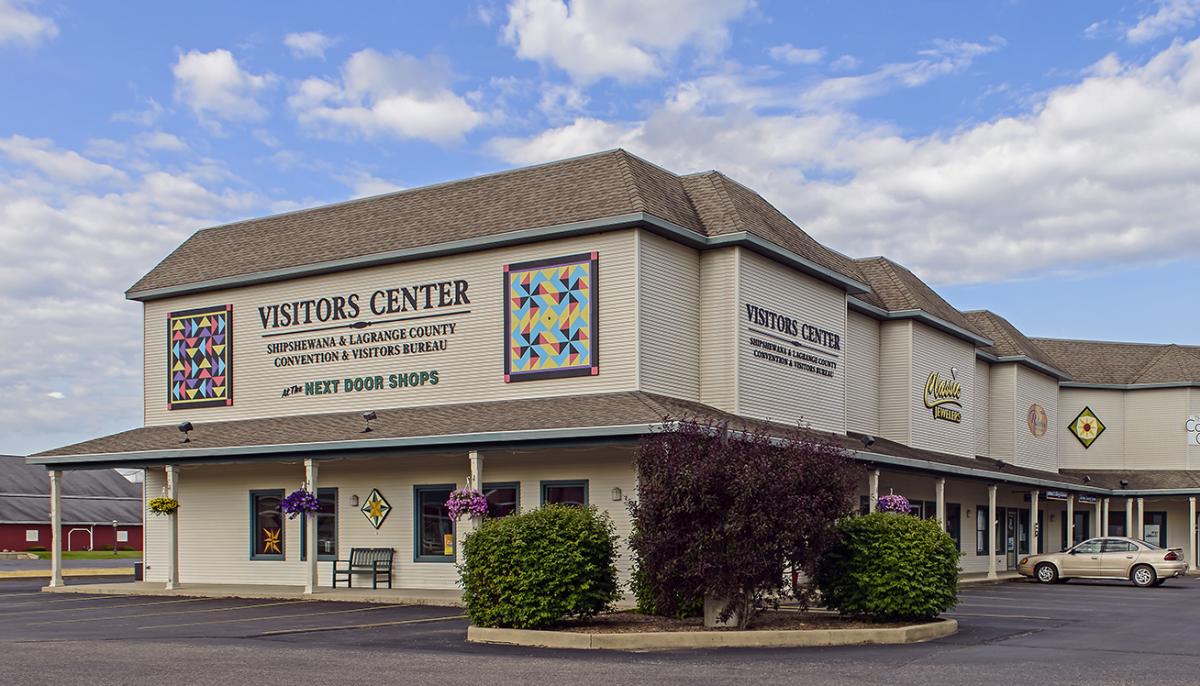 Exterior of the Shipshewana Visitors' Center