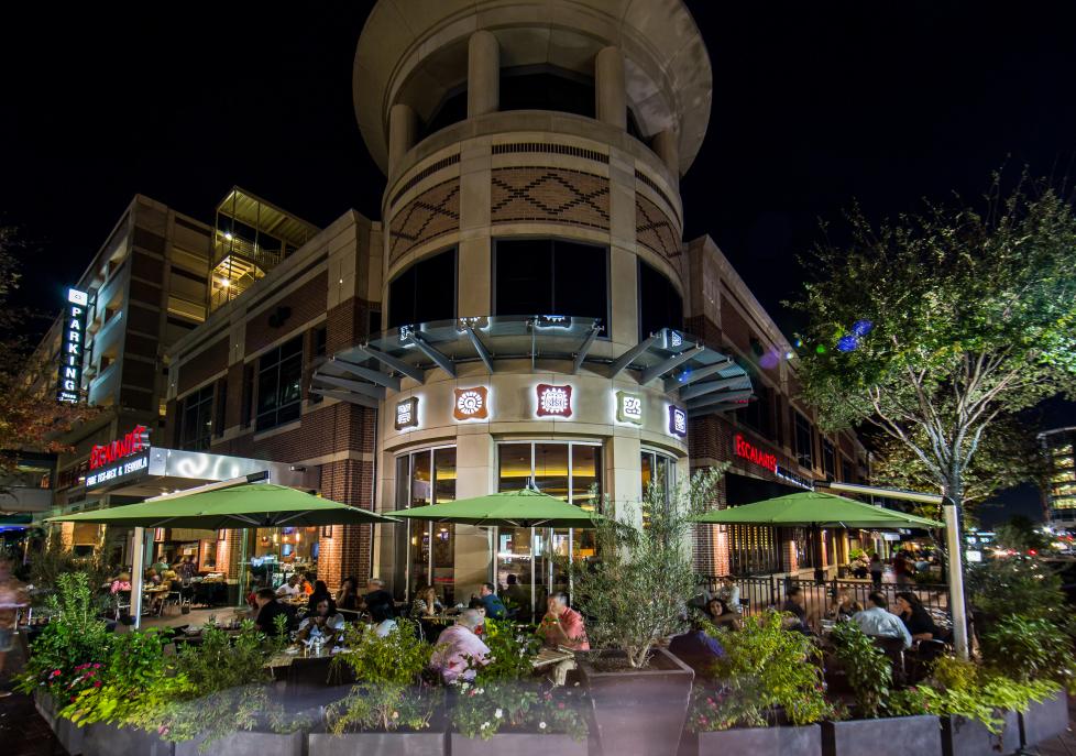 The Best Restaurants With Outdoor Patios In Sugar Land