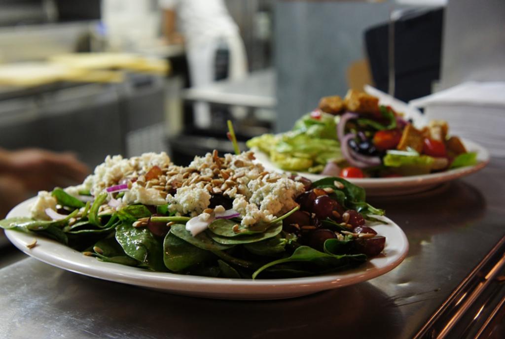 Pies & Pints Salad