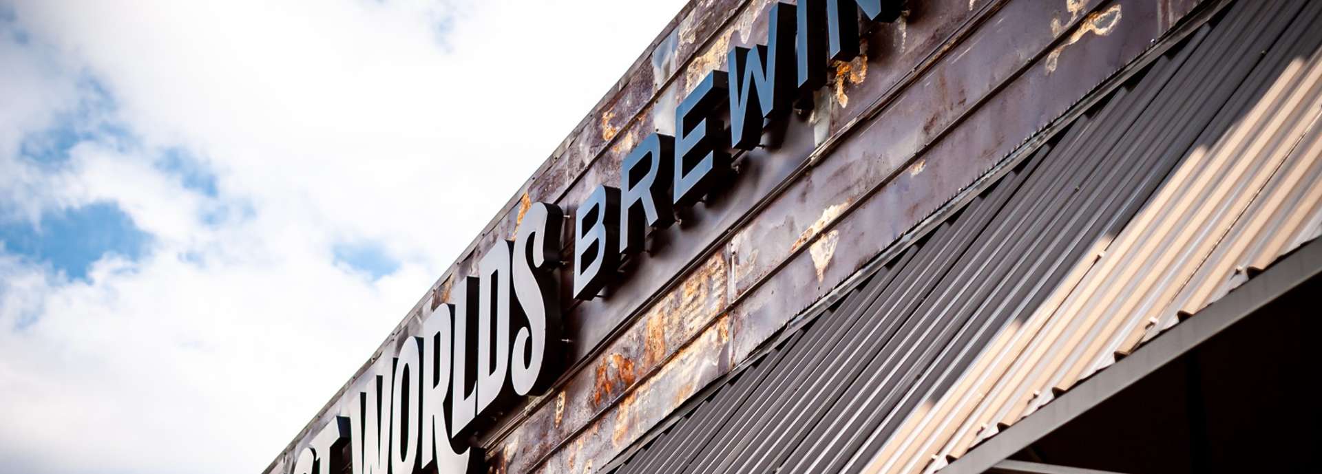 Brews and Q's Lost Worlds Brewing