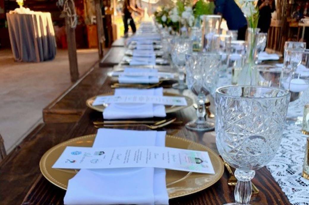 Greenhouse Gardens - Dinner Table
