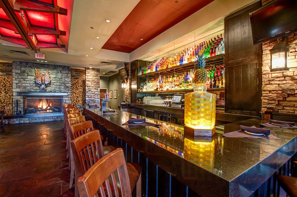 Firebirds Wood Fired Grill - Interior Bar