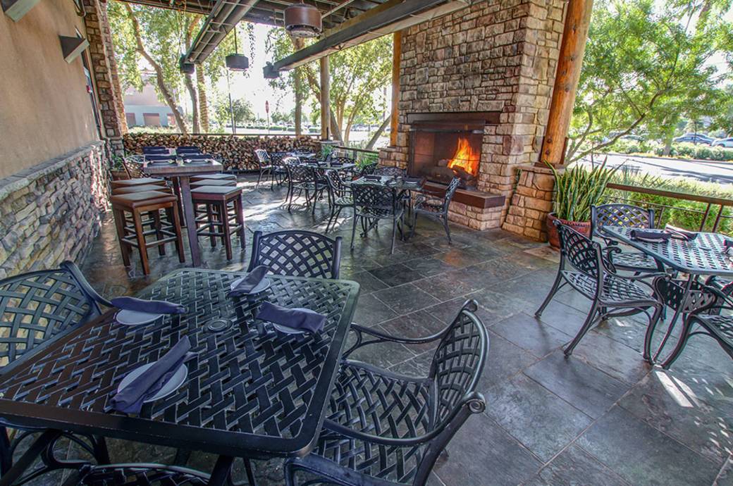 Firebirds Wood Fired Grill - Patio