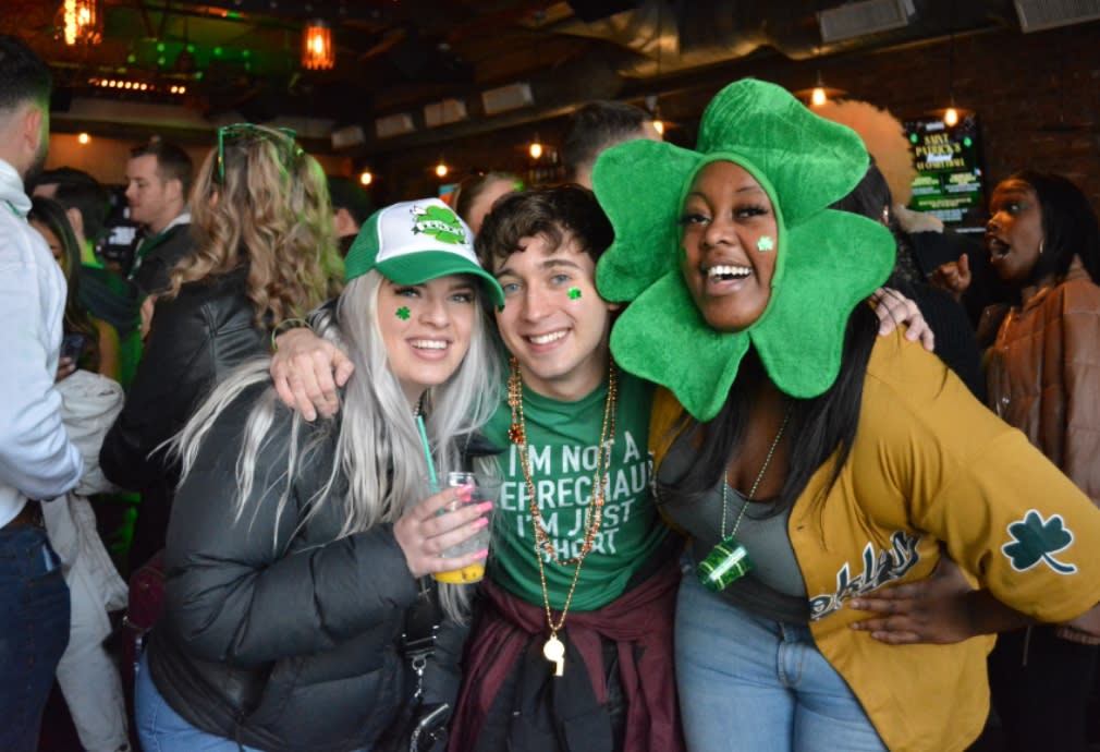 St Patricks Day Friend Group