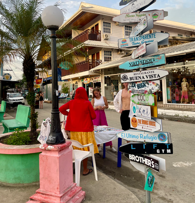 Sign in Bocas del Toro