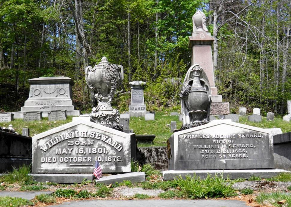 Fort Hill Cemetery