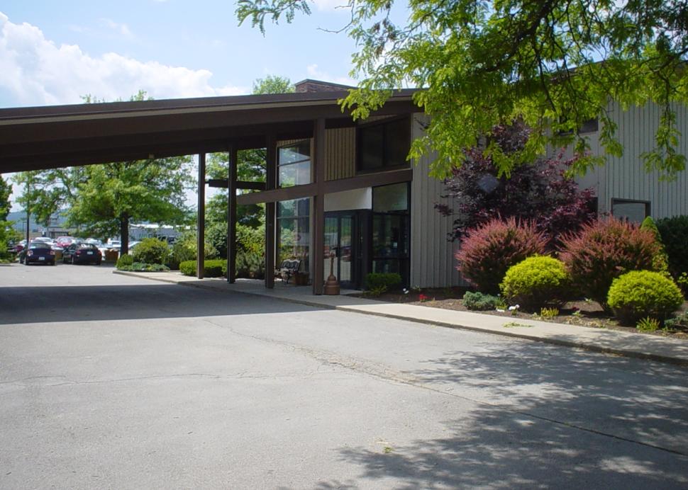 America's Best Value Lodge on the Green