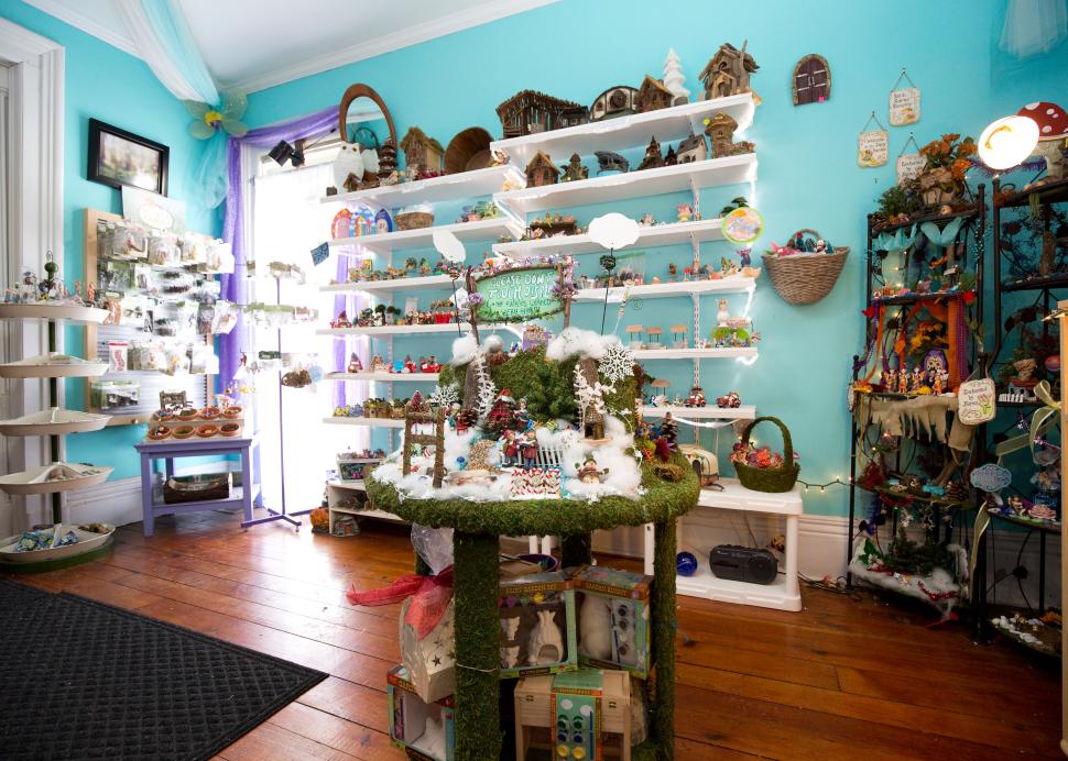 Interior of The Artful Fairy in Victor