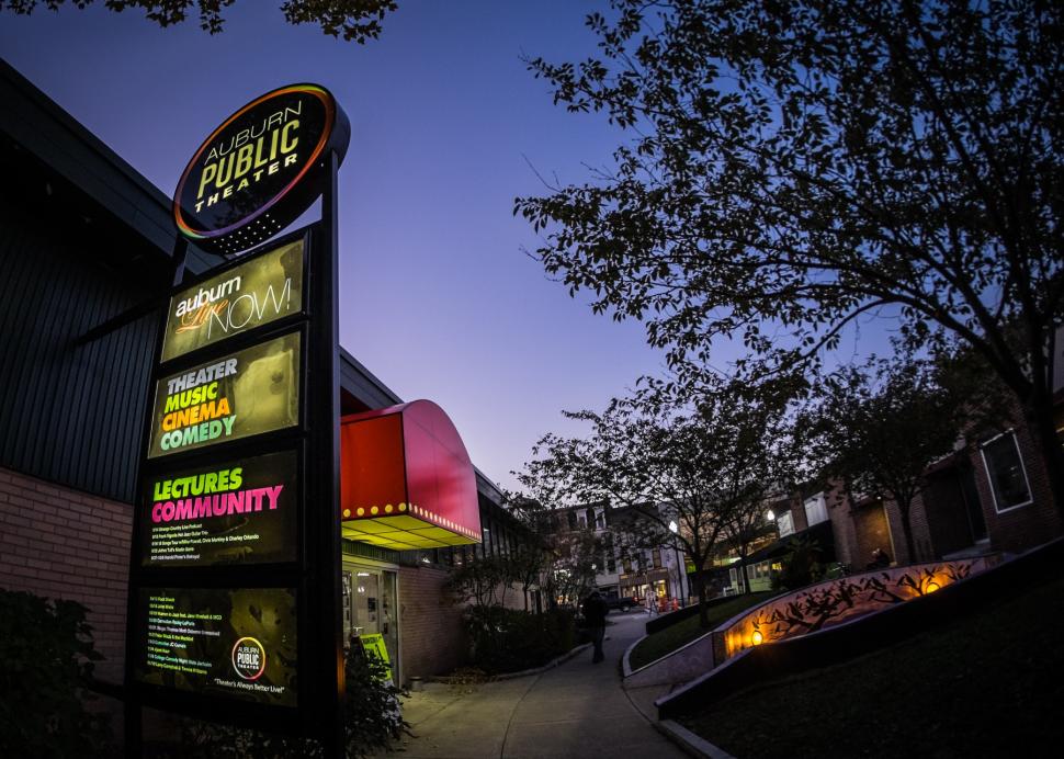 Auburn Public Theater