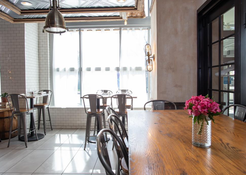 Rustic meets modern industrial