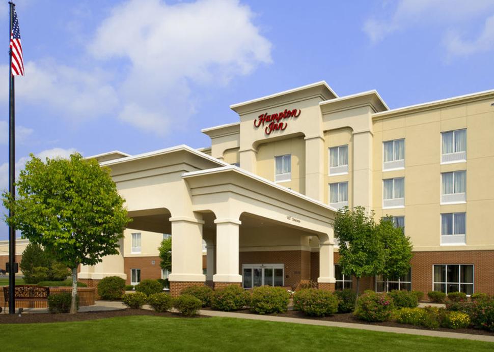 Hampton Inn Syracuse Clay Exterior