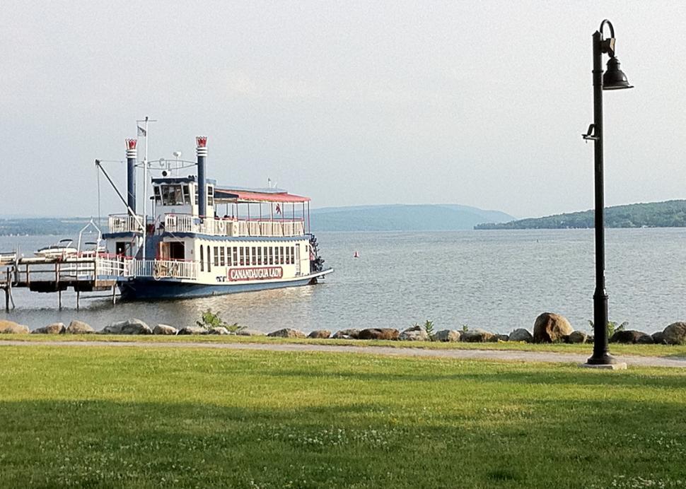 Canandaigua-Lady-Canandaigua-summer-lake-paddleboat