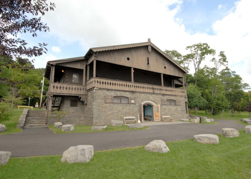 CAYUGA LAKE STATE PARK