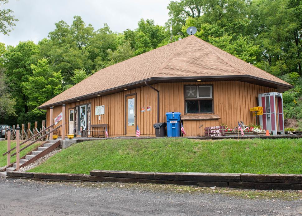 Exterior of the main building at Cheerful Valley Campground