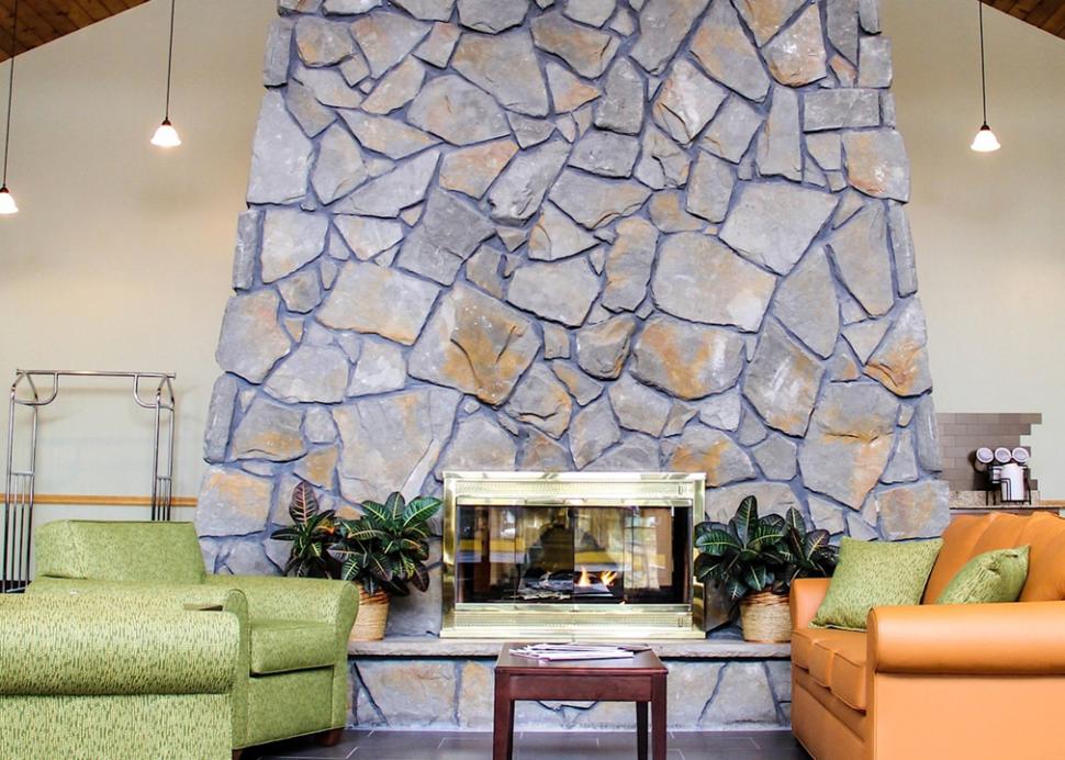 Lobby Lounge and Fireplace