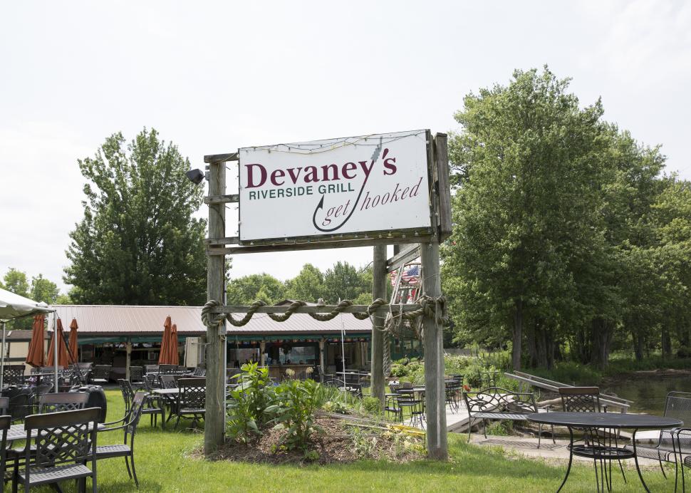DEVANEY'S RIVERSIDE GRILL