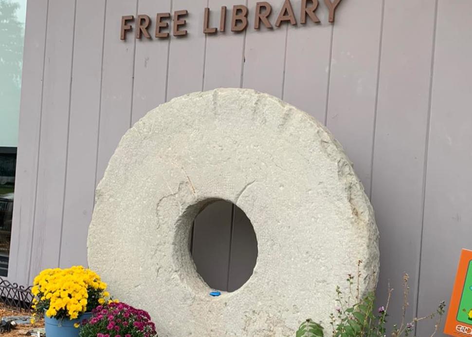 Elbridge Free Library