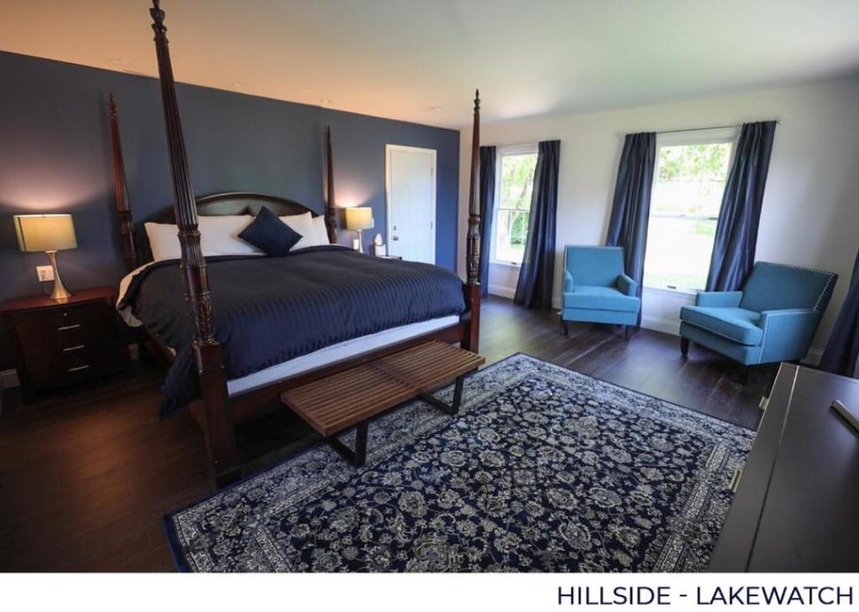 Hillside Lakewatch Room