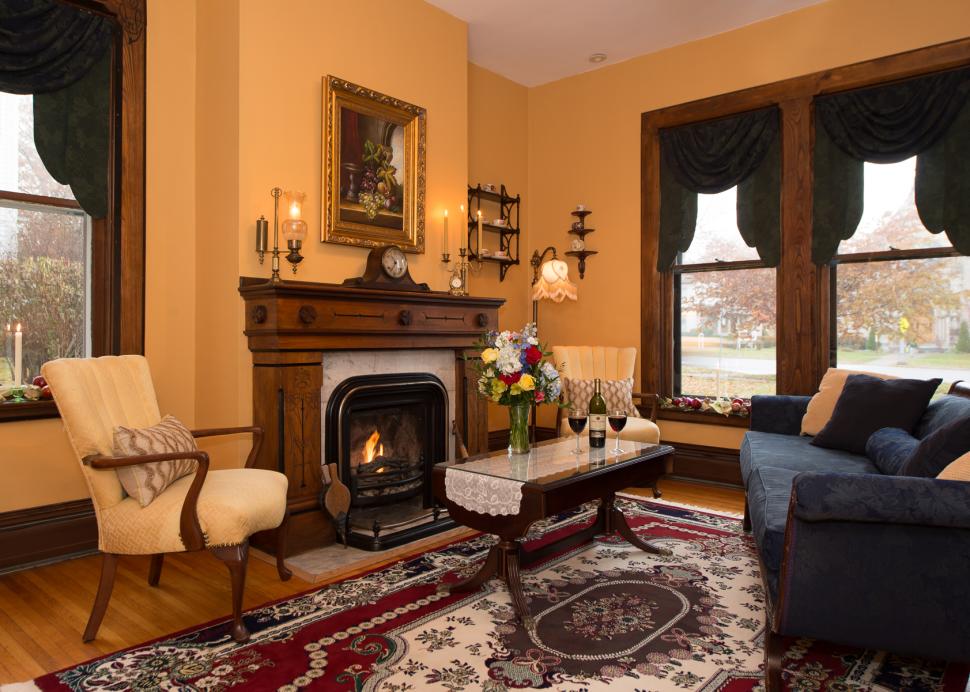 Guest Parlor