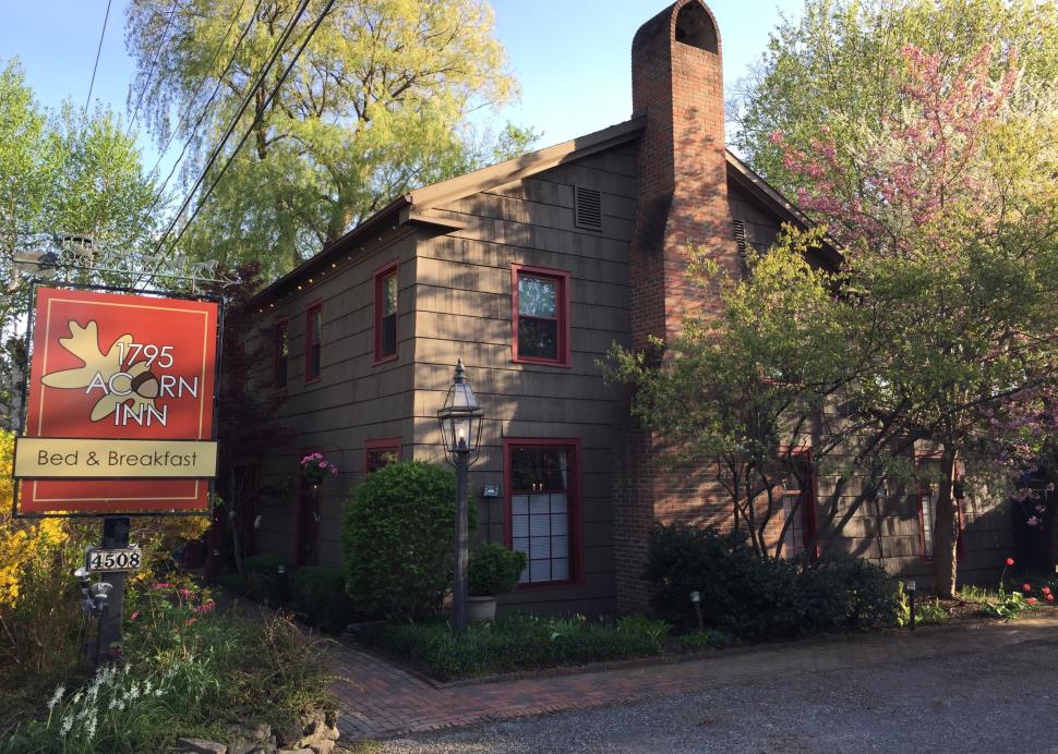 Exterior Of The Acorn Inn In Canandaigua New York During The Spring-Time