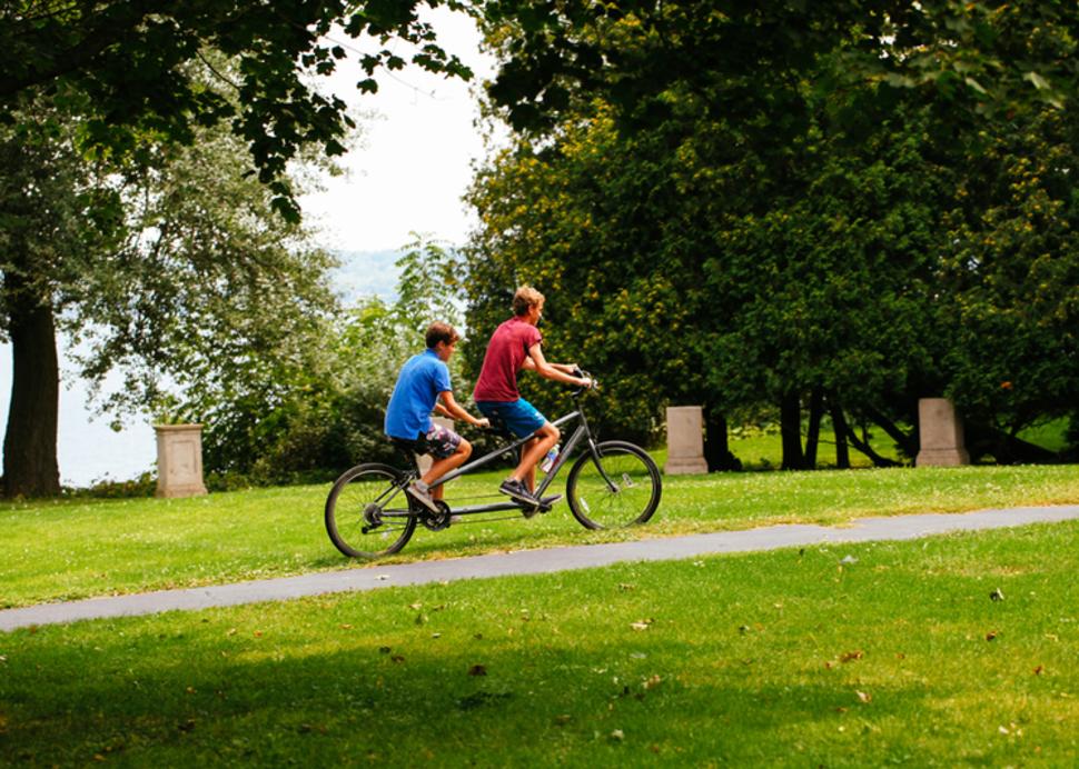 finger-lakes-geneva-on-the-lake-geneva-boys-on-tandem-bike