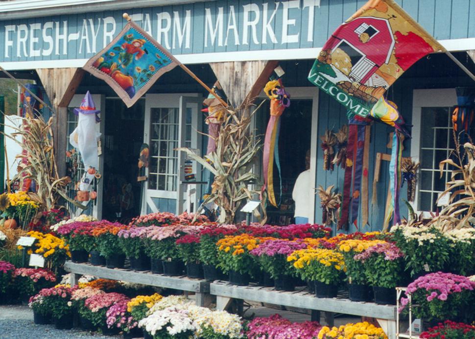 Exterior of Fresh-Ayr Farm Market in Shortsville