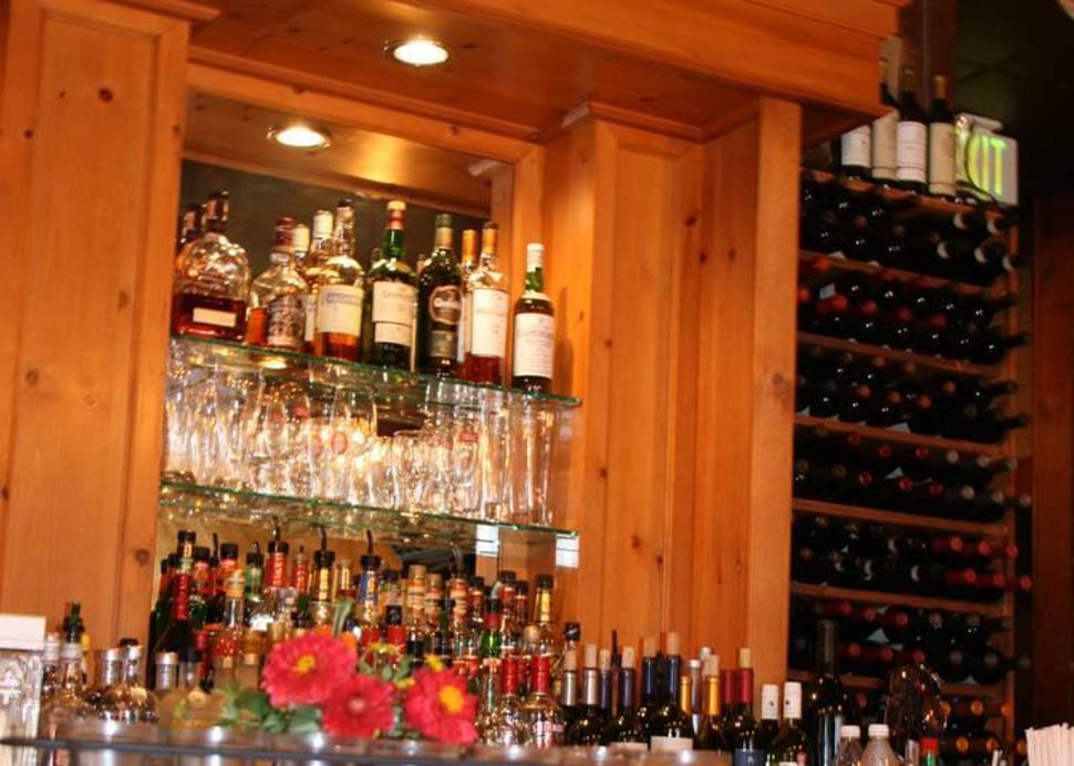 bar