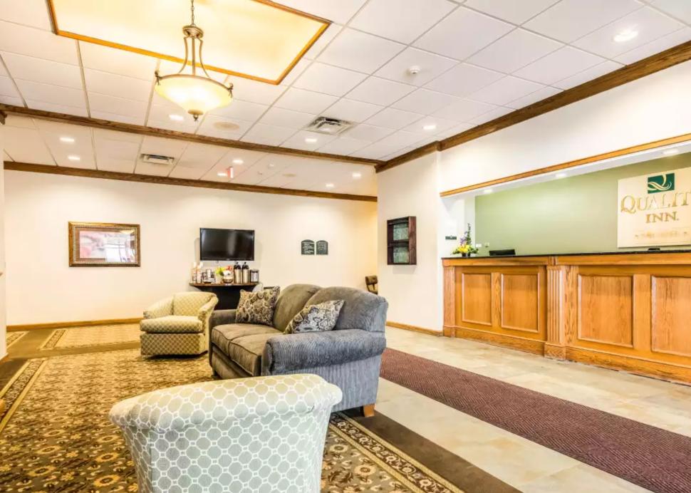 QUALITY INN WATERLOO/SENECA FALLS