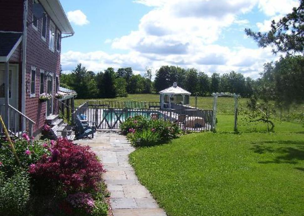RoseBarb Farm Cottage