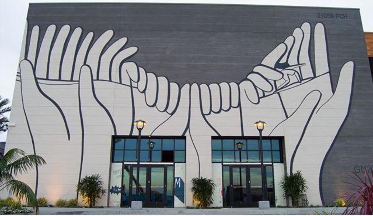Pacific City Hands Mural