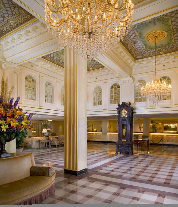Hotel Monteleone Lobby