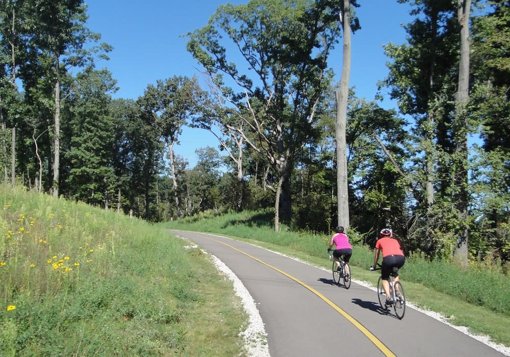 Border to Border tail biking