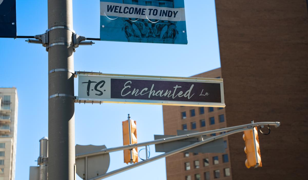 Taylor Swift Street Sign
