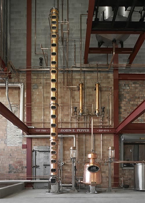 Still-Historic-James-E.-Pepper-Distillery-sm