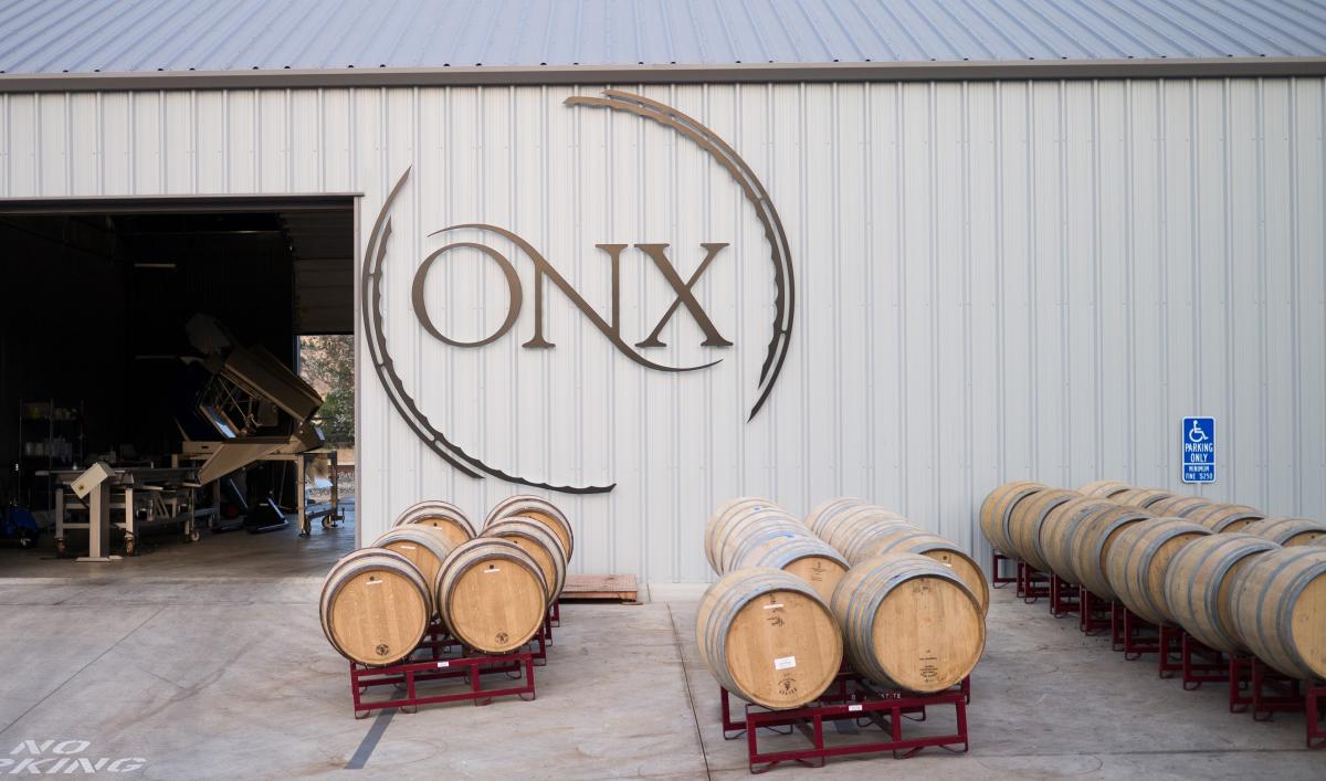 Onx Winery Tin City
