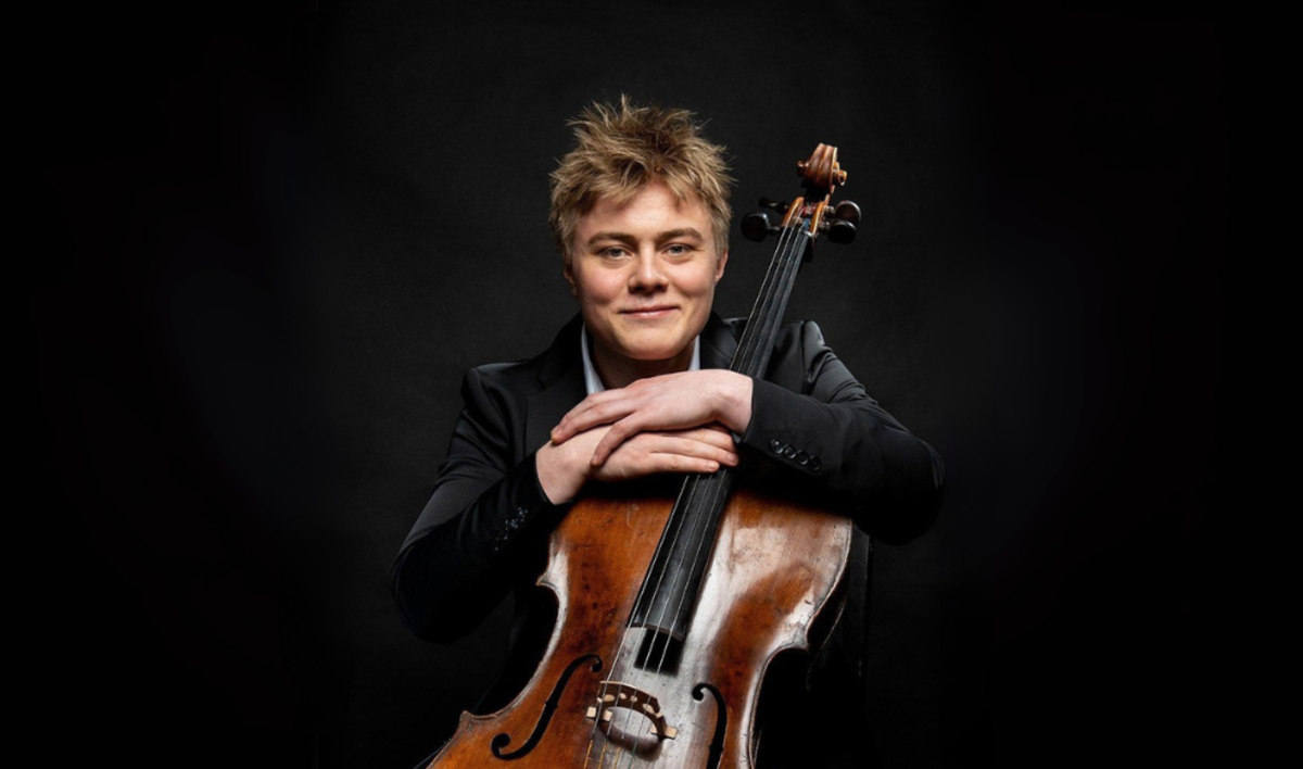 Cellist Jonathan Swensen Returns