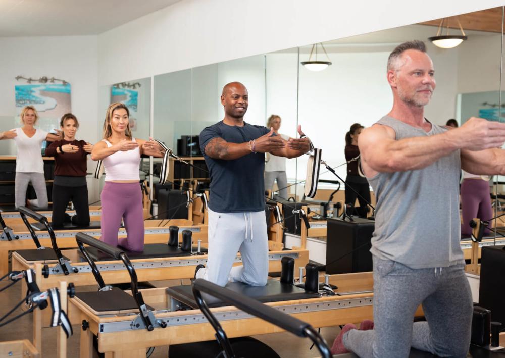 Group training at Ecore Fitness