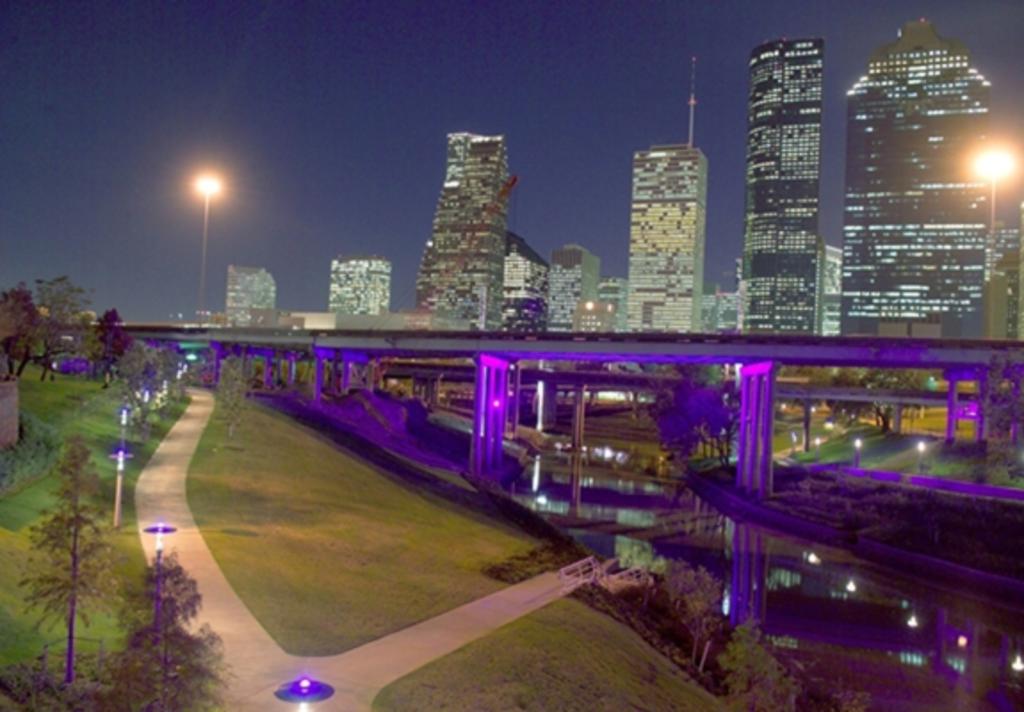 5 Must Do Things in Buffalo Bayou Park