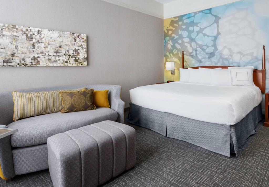Courtyard by Marriott