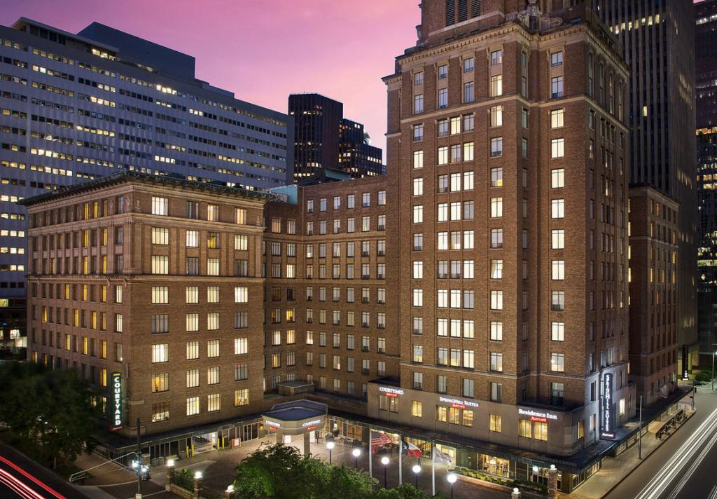 Courtyard by Marriott