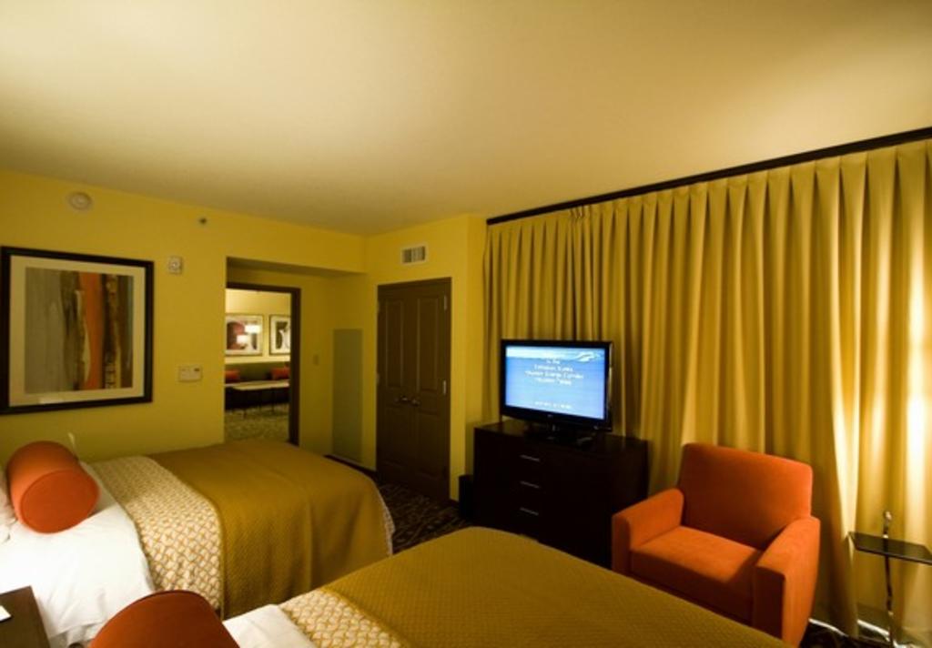 Embassy Suites Energy Corridor