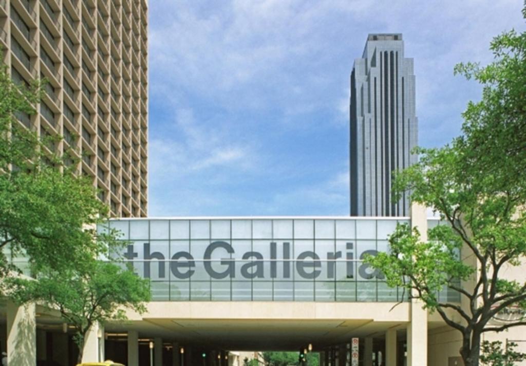 Galleria mall! In response to the person who posted it in the day : r/ houston