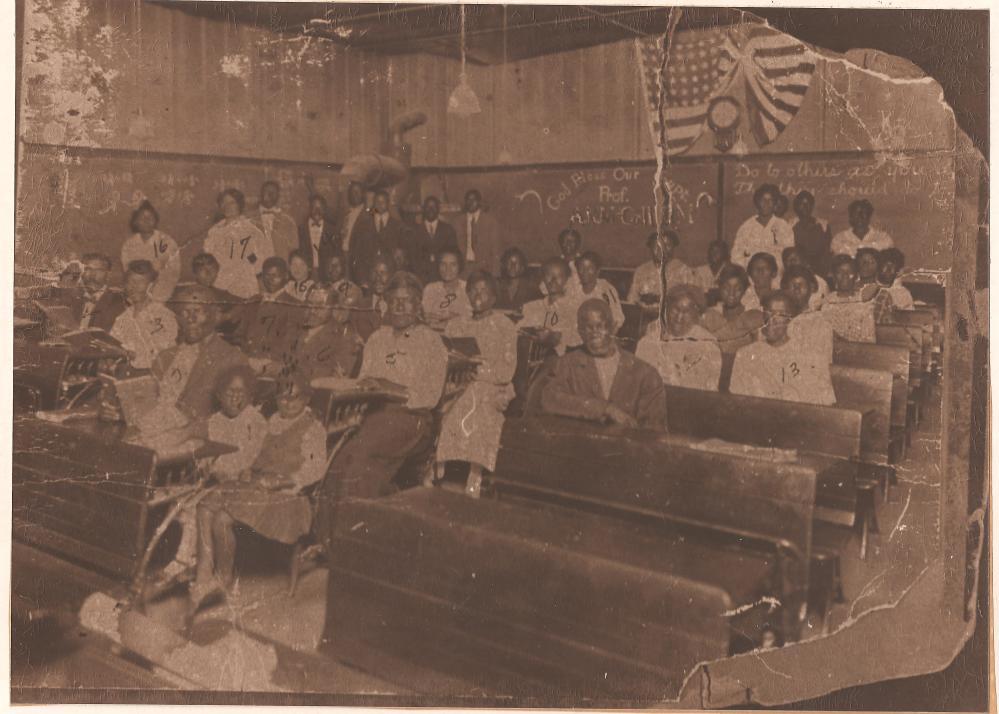 historic photograph of a turn of the century Clarksville classroom in Austin Texas