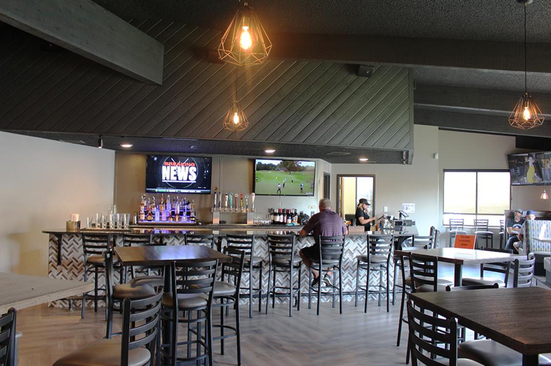 19th Hole Bar