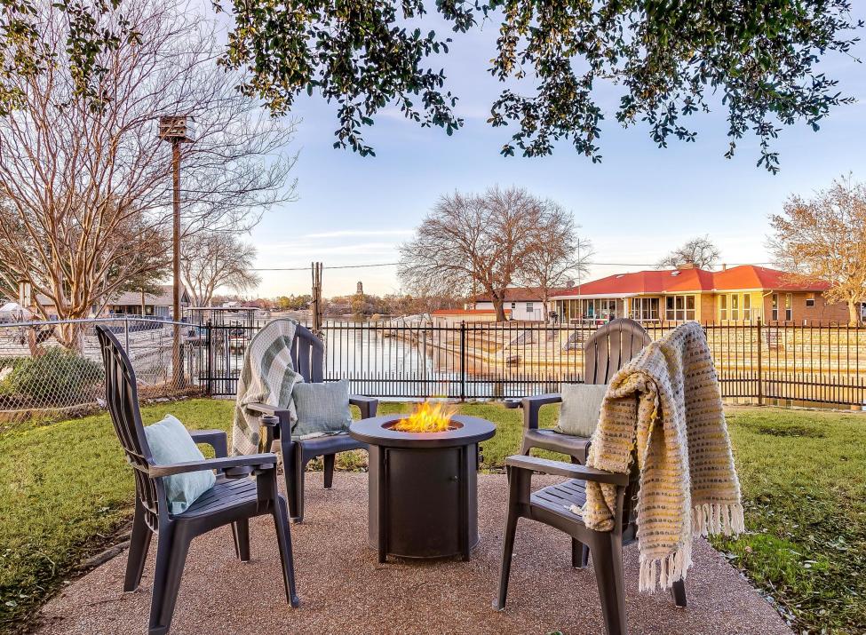 Fire pit