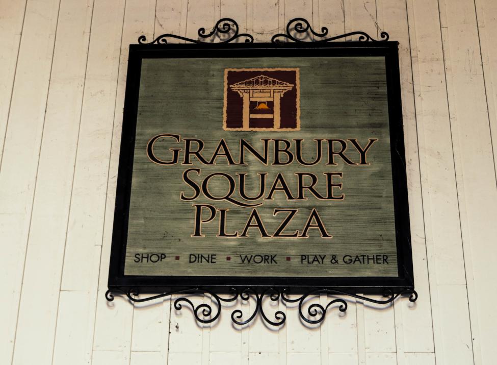 Granbury Square Plaza