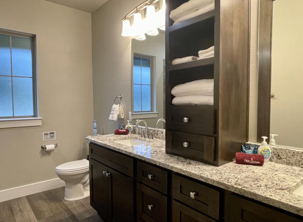 Primary Ensuite Bathroom