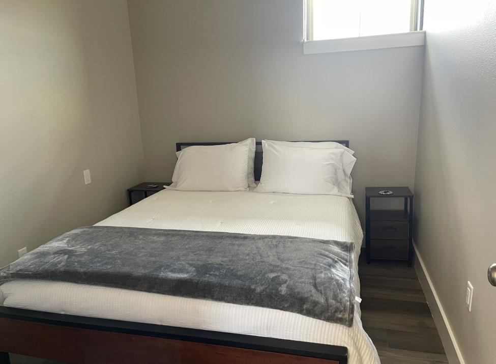 1 of 6 Queen Bedrooms