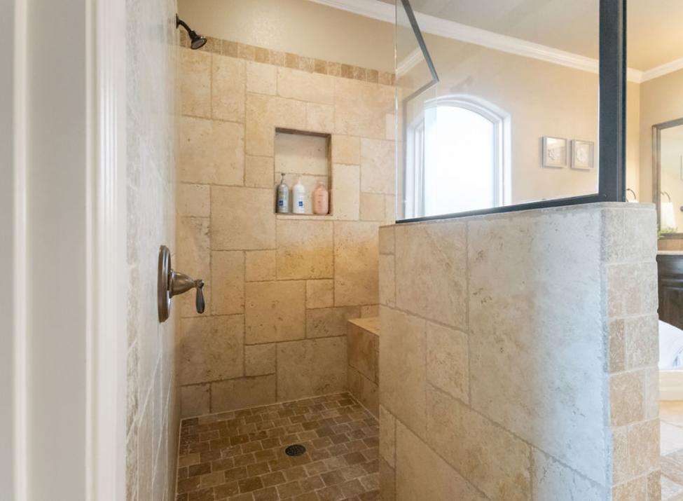 Master en-suite walk in shower